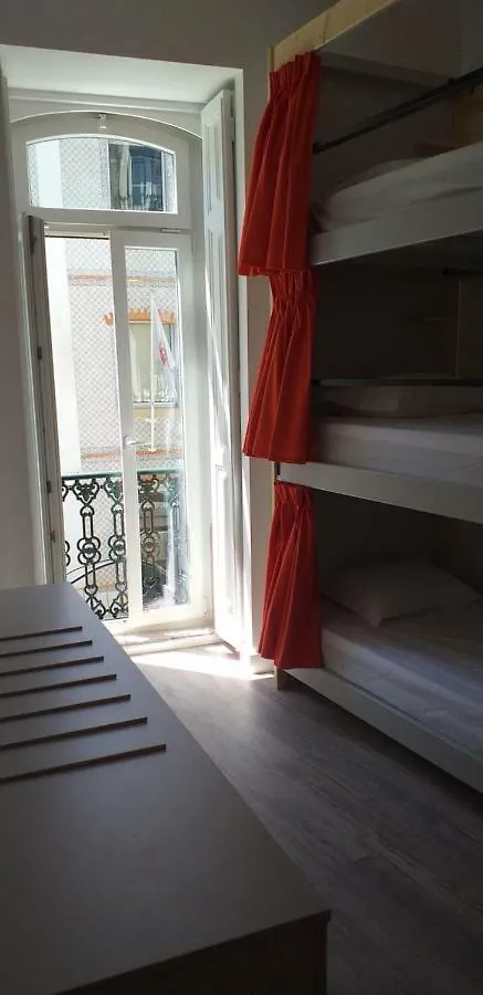 ***  Be Lisbon Hostel Intendente Португалия